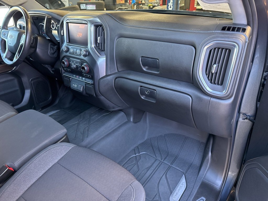 Used 2021 Chevrolet Silverado 1500 RST w/ Bed Protection Package image 19