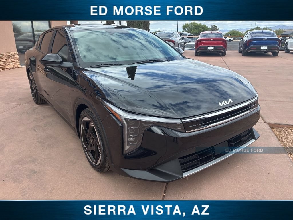 Certified 2025 Kia K4 GT-Line Turbo FWD image 10