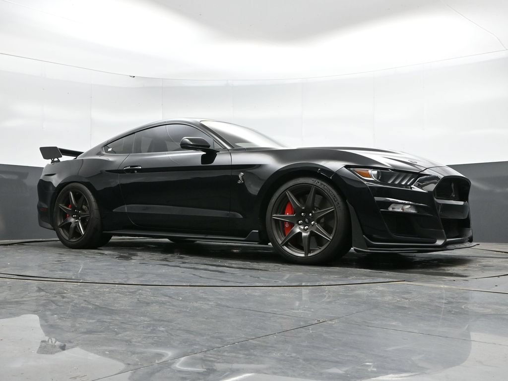 Used 2020 Ford Mustang Shelby GT500 w/ Carbon Fiber Track Pack RWD image 44