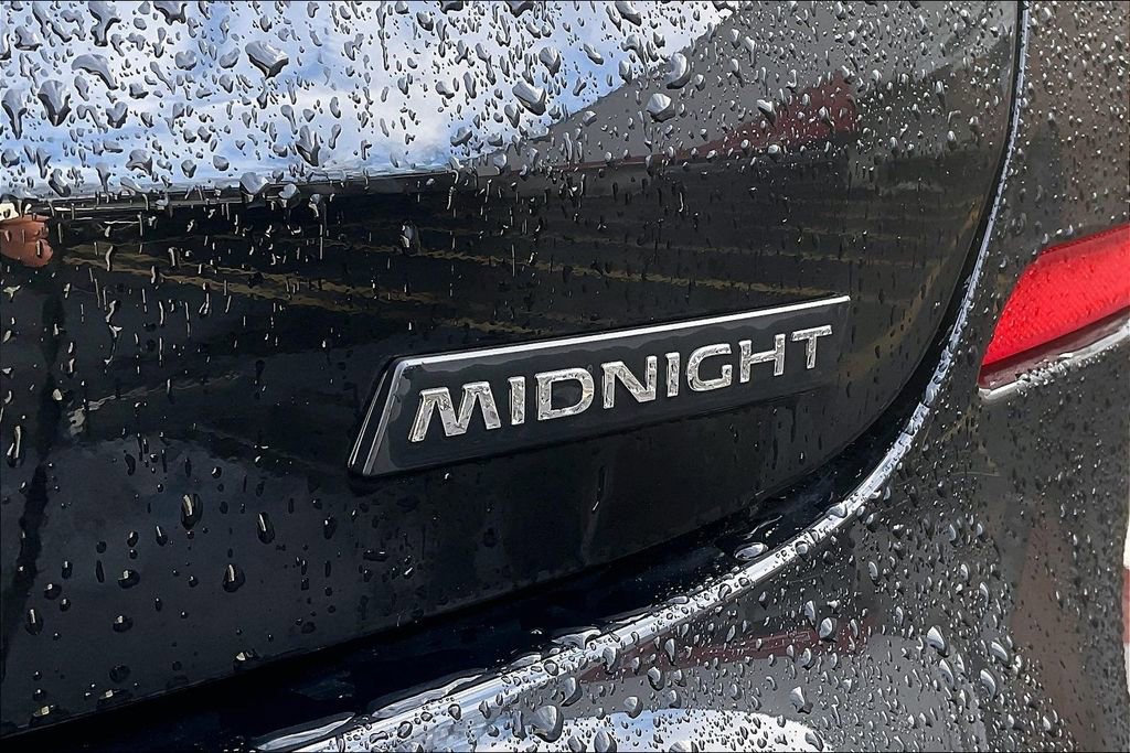 Used 2024 Nissan Murano SV w/ SV Midnight Edition Package image 8