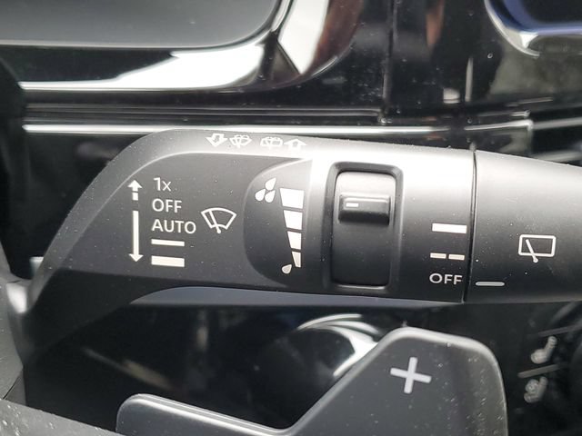 New 2026 Nissan Pathfinder Platinum AWD/4WD image 12