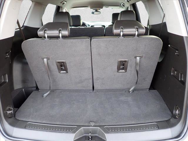 Used 2023 GMC Acadia SLT image 8