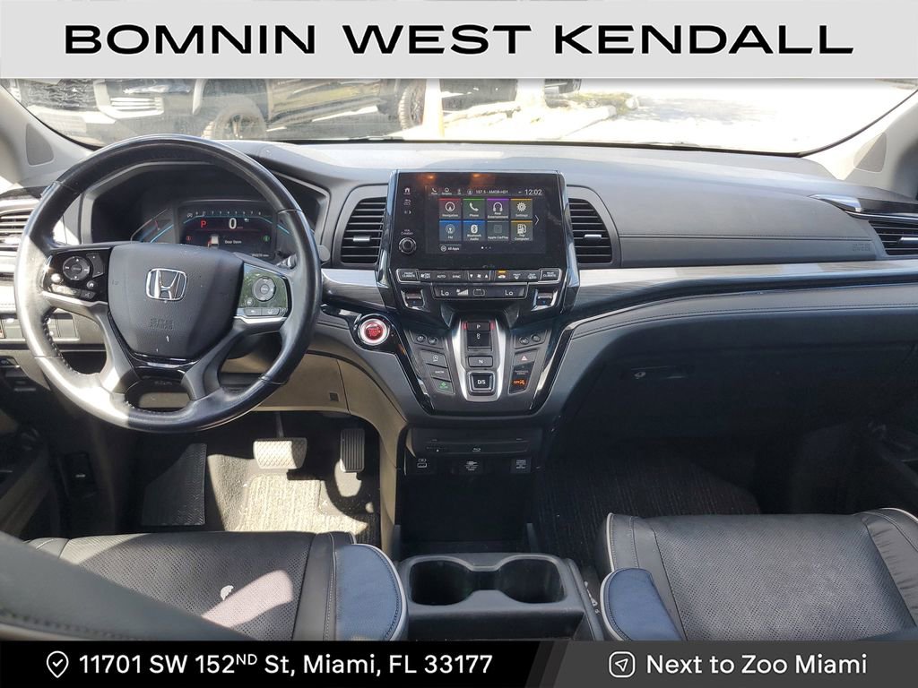 Used 2022 Honda Odyssey Elite image 12