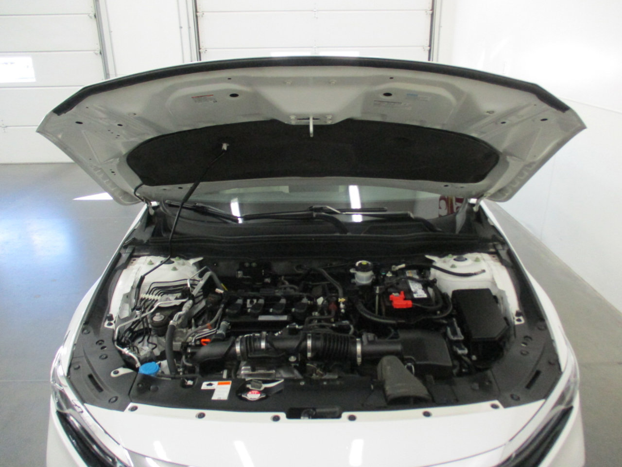 Used 2018 Honda Accord EX-L image 26