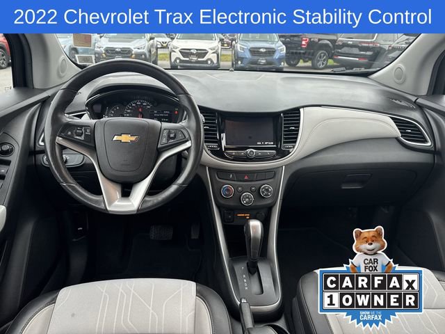 Used 2022 Chevrolet Trax LT w/ LT Convenience Package image 19
