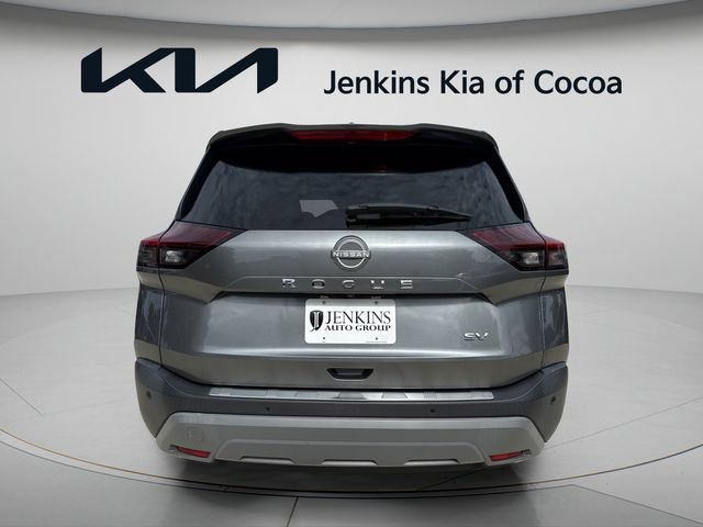 Used 2023 Nissan Rogue SV FWD image 5