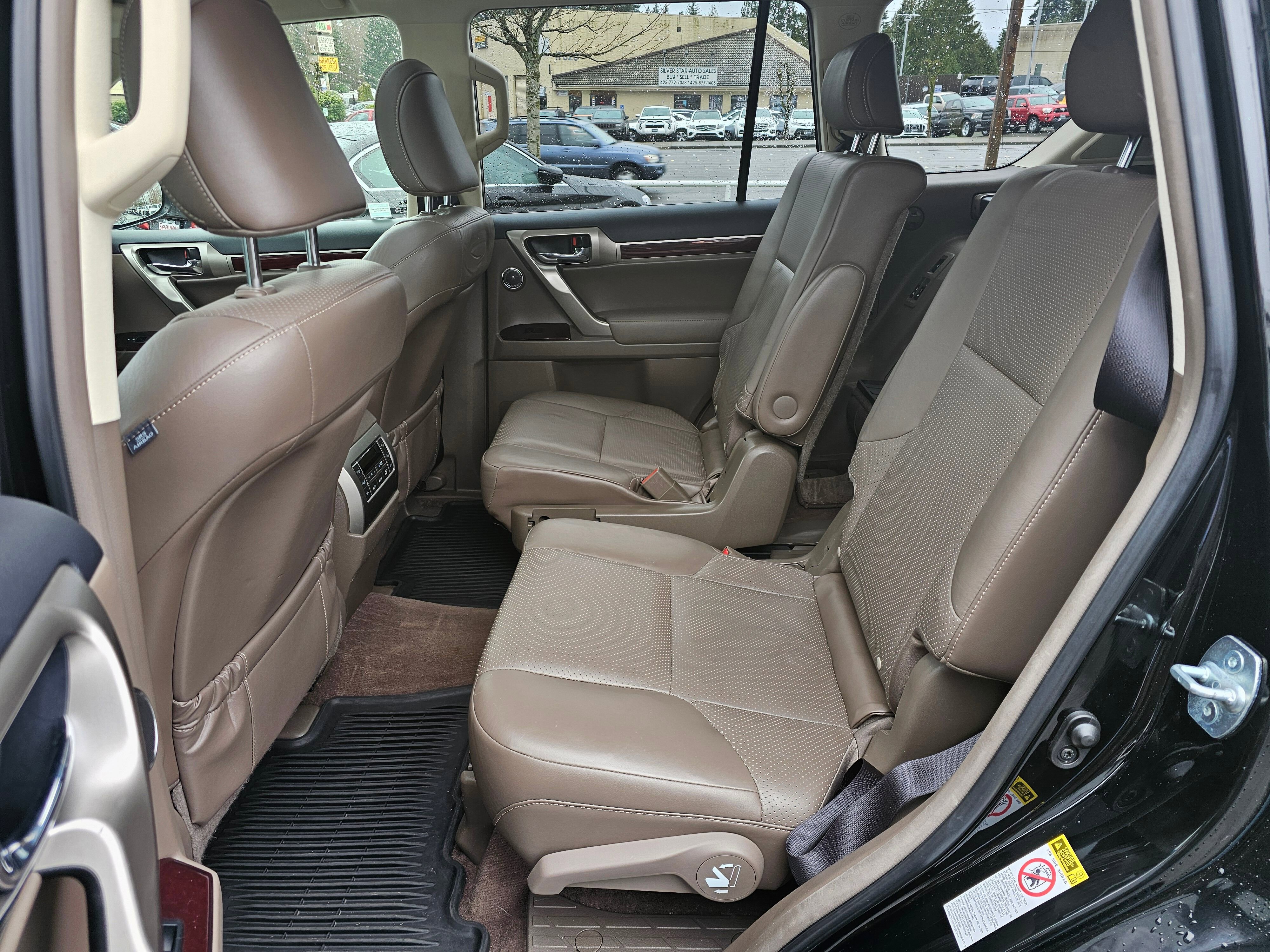 Used 2017 Lexus GX 460 Luxury image 17