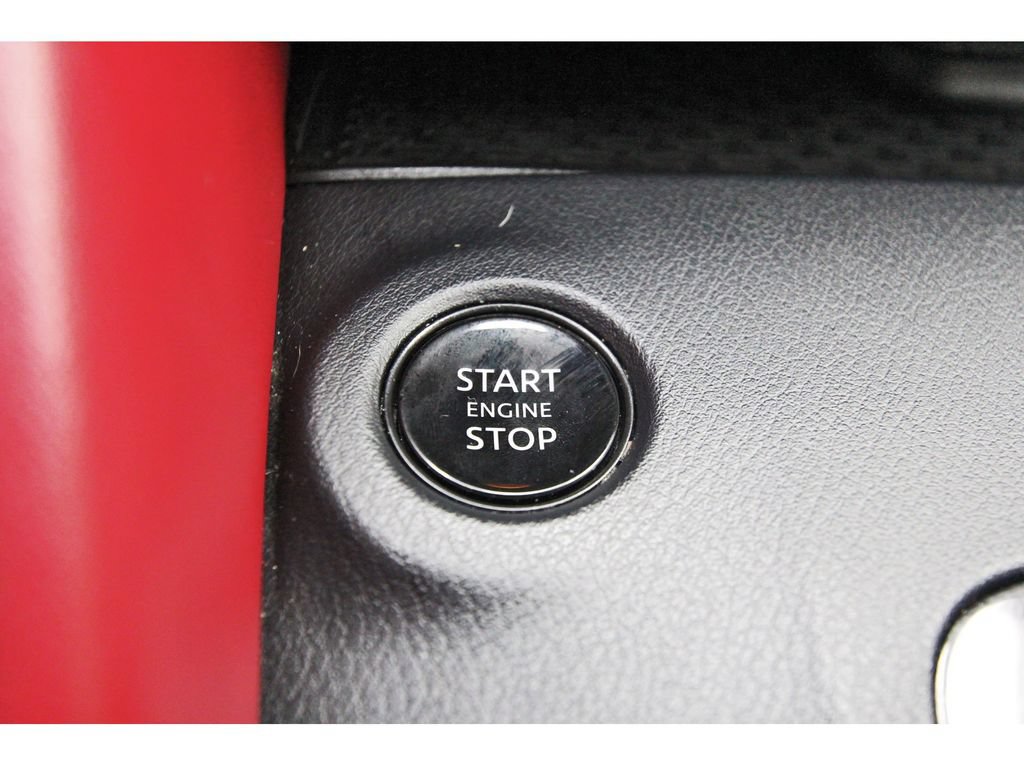 Used 2025 Nissan Z Performance w/ Floor Mat Package RWD image 29