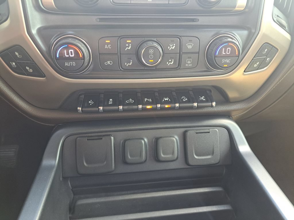 Used 2017 GMC Sierra 1500 Denali w/ Denali Ultimate Package AWD/4WD image 15
