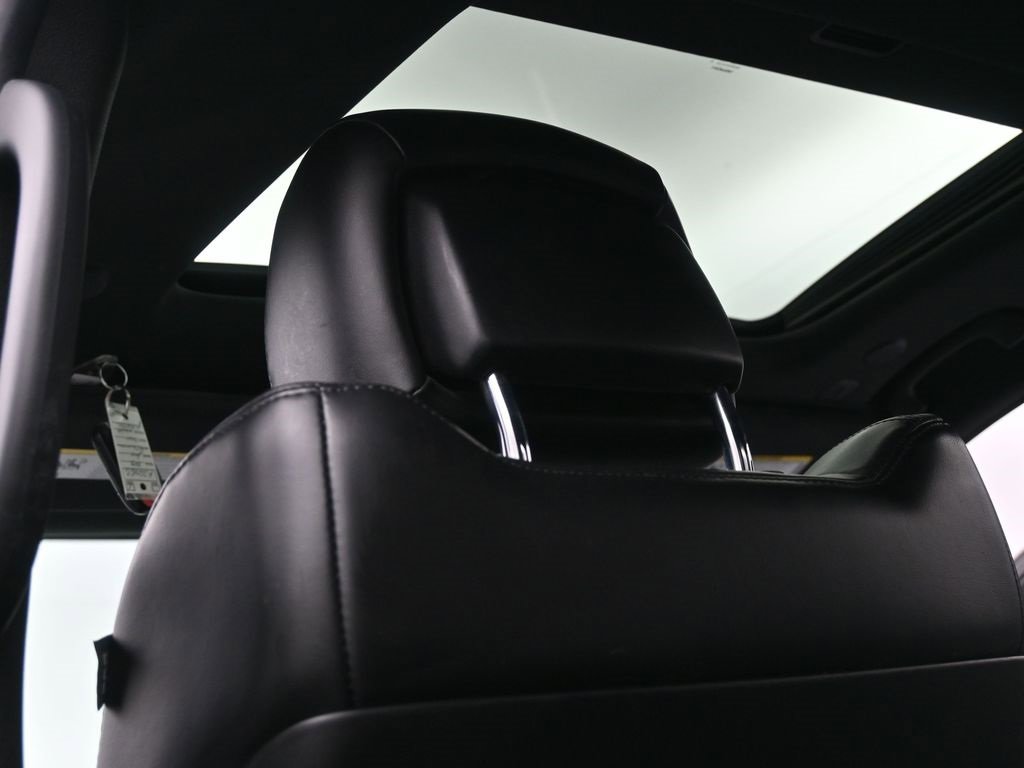 Used 2018 Jeep Grand Cherokee Altitude image 23