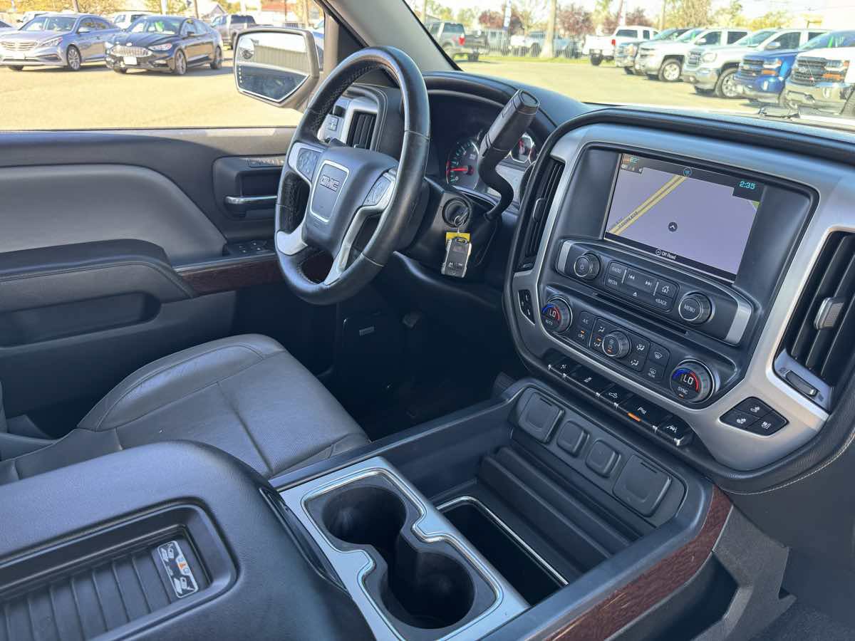 Used 2017 GMC Sierra 1500 SLT image 16