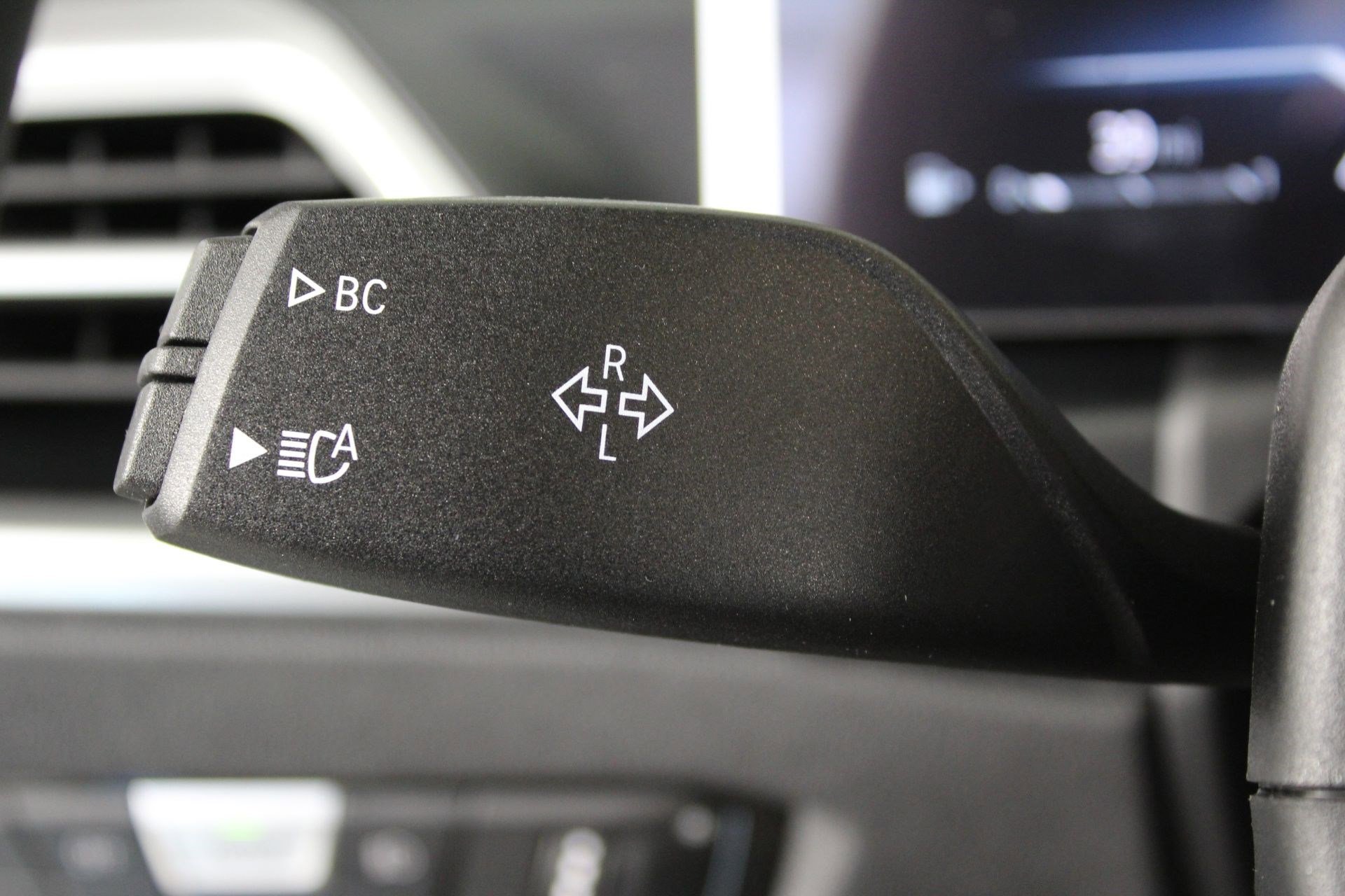 New 2026 BMW 430i Coupe w/ M Sport Package RWD image 28