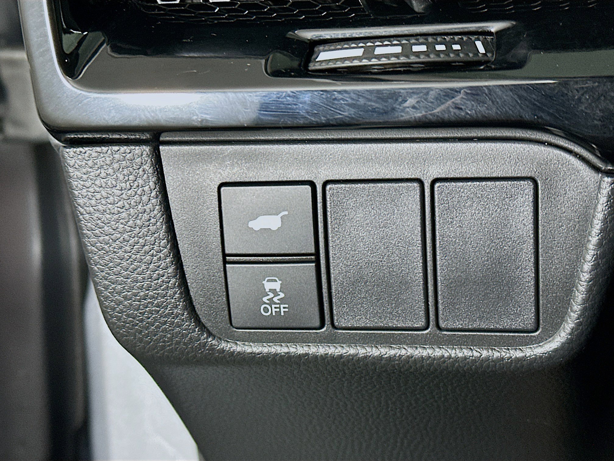 Used 2024 Honda CR-V EX-L image 16