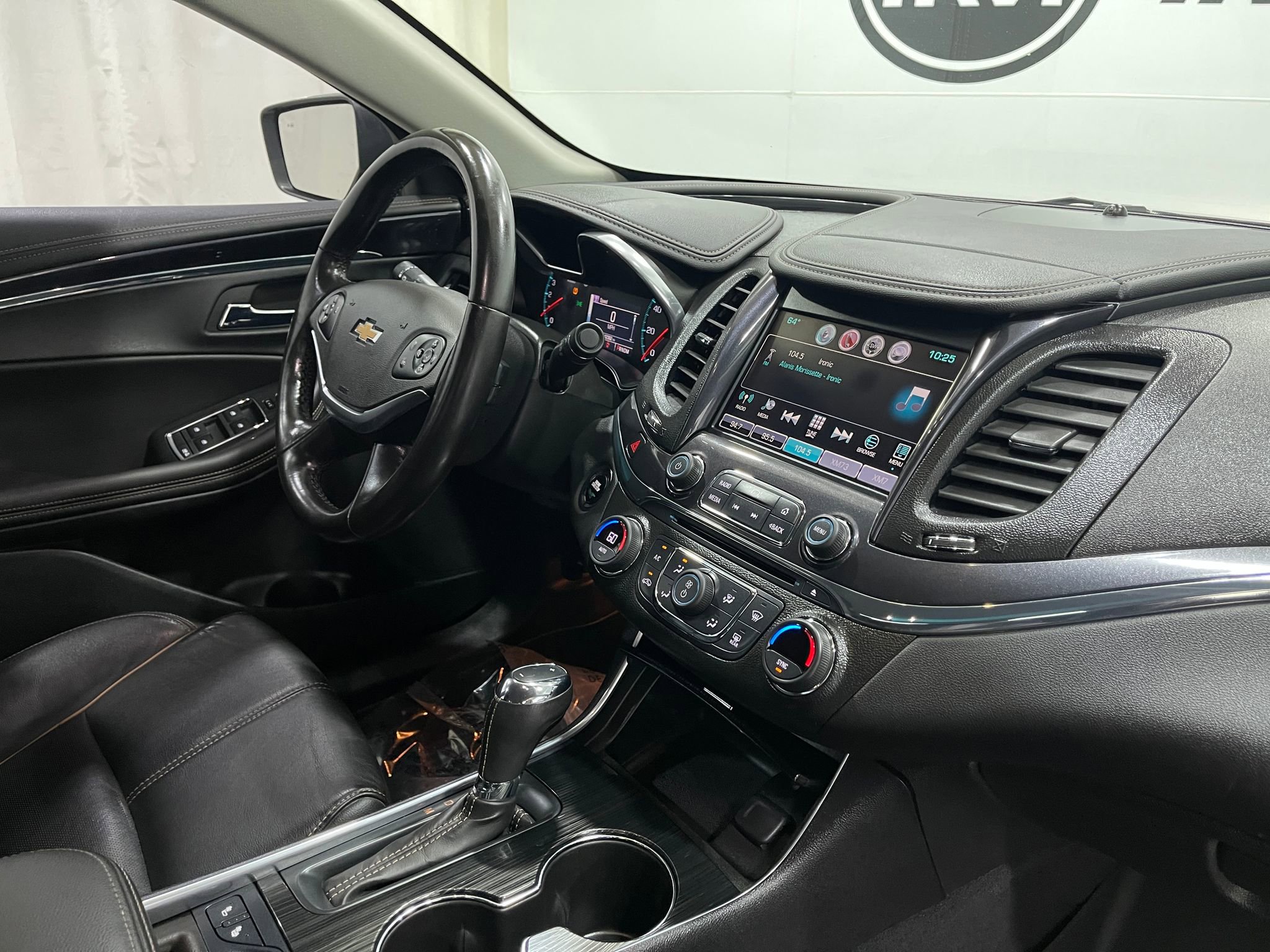 Used 2017 Chevrolet Impala Premier image 18