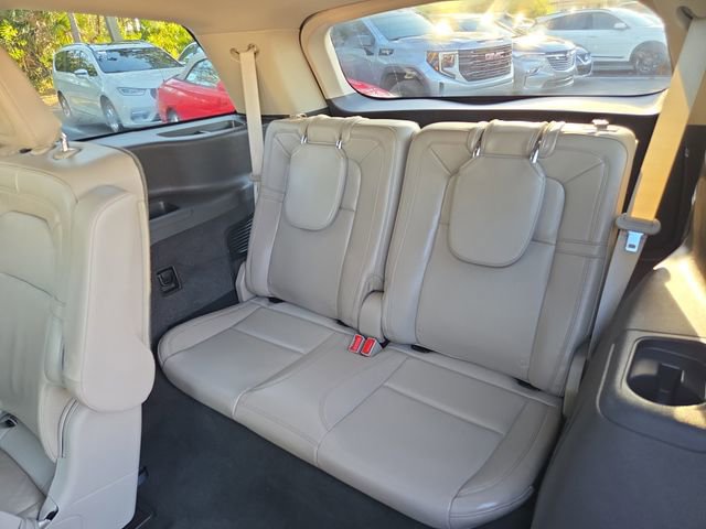 Used 2023 Lincoln Aviator Reserve w/ Equipment Group 201A image 10