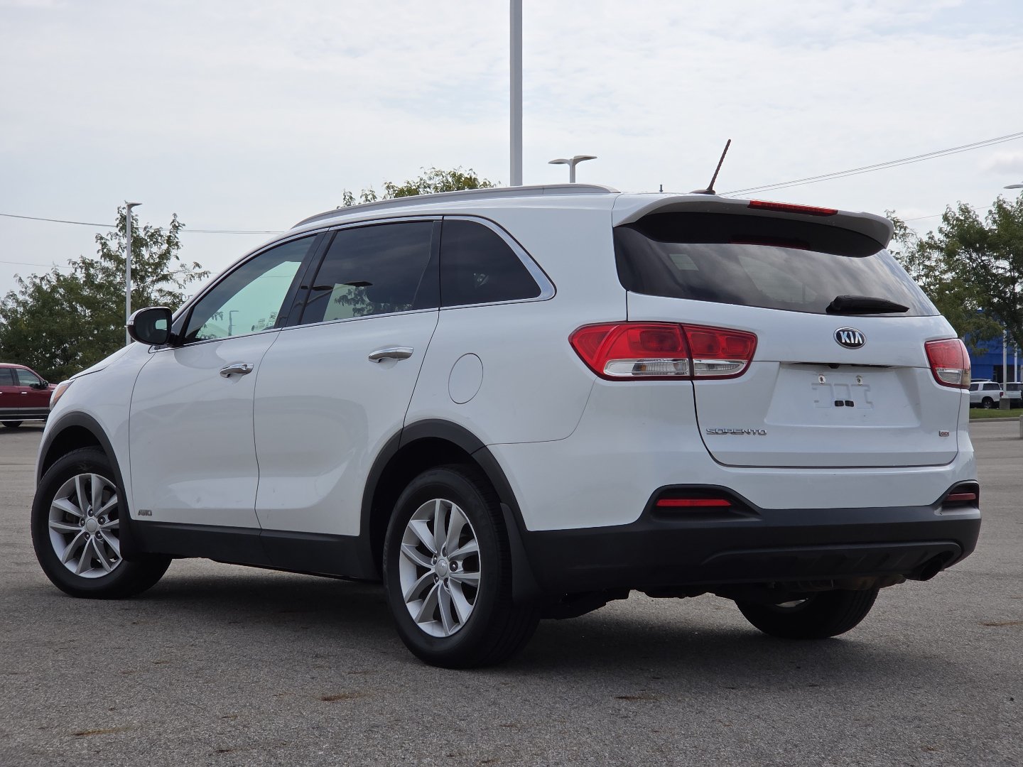 Used 2017 Kia Sorento AWD image 14