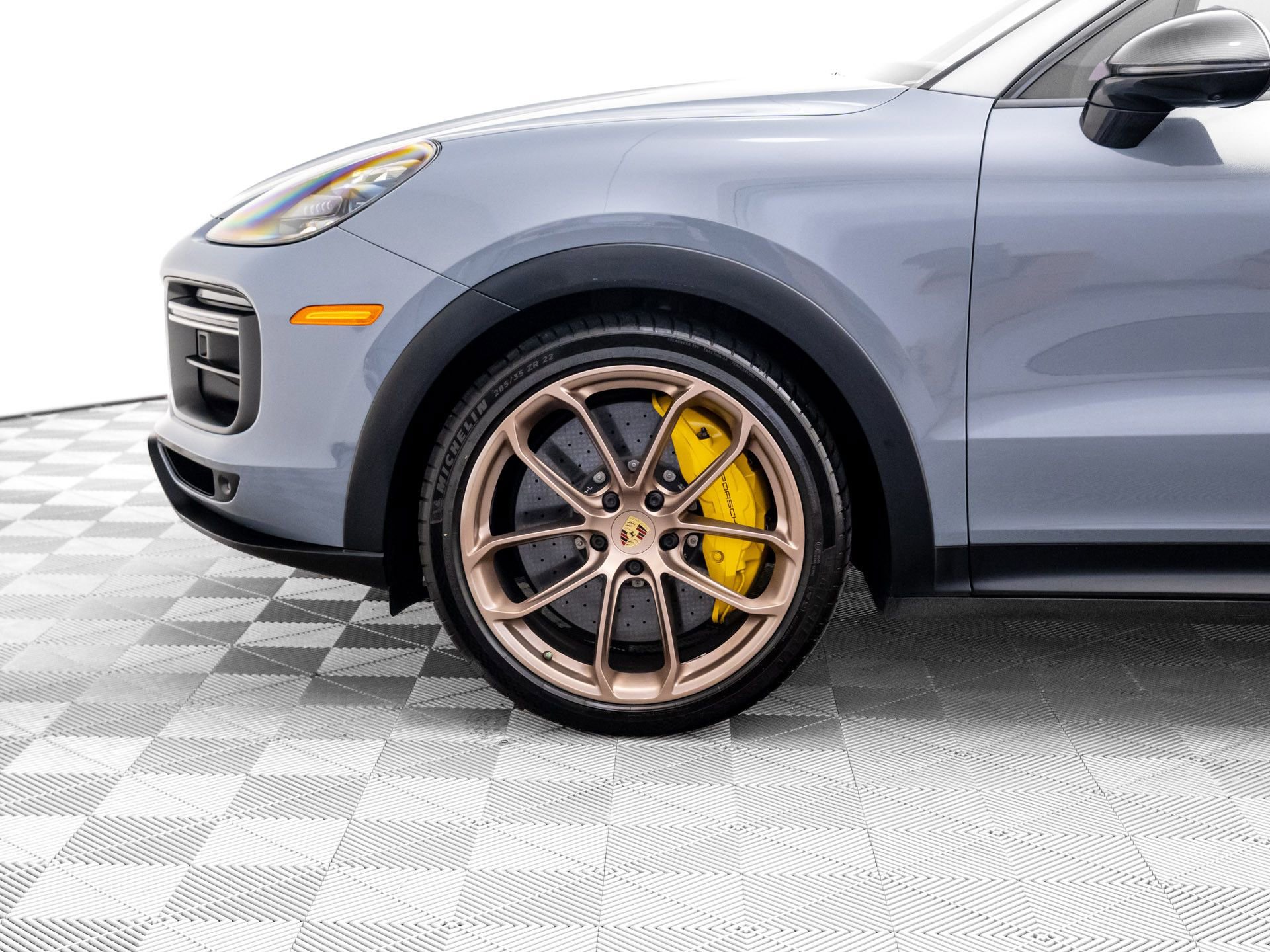 Certified 2022 Porsche Cayenne Turbo GT AWD/4WD image 37