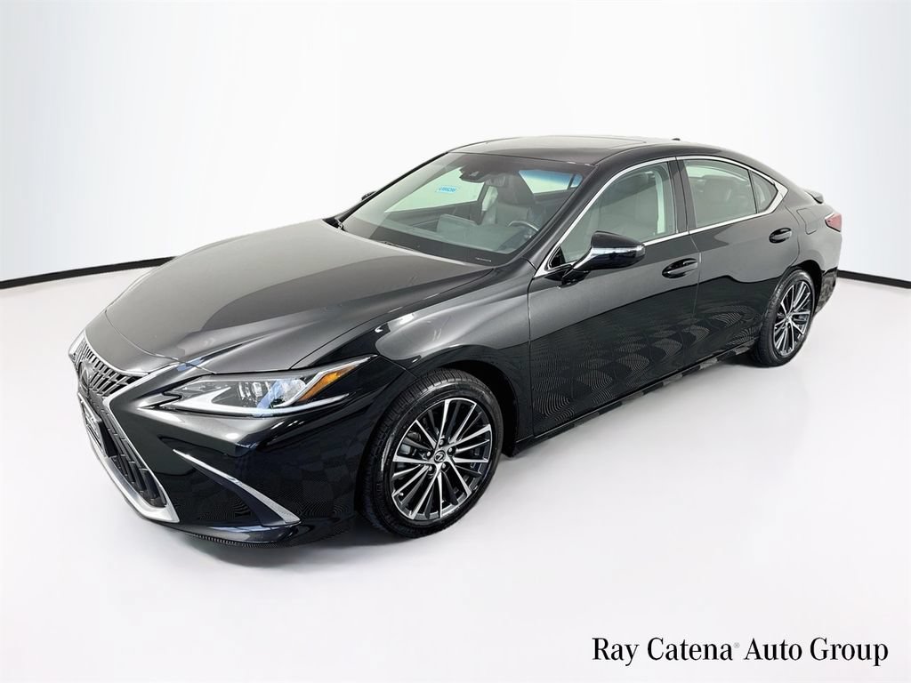 Certified 2024 Lexus ES 300h w/ Premium Package FWD image 3