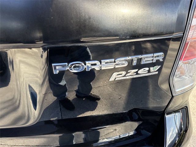 Used 2017 Subaru Forester 2.5i w/ Alloy Wheel Package image 23