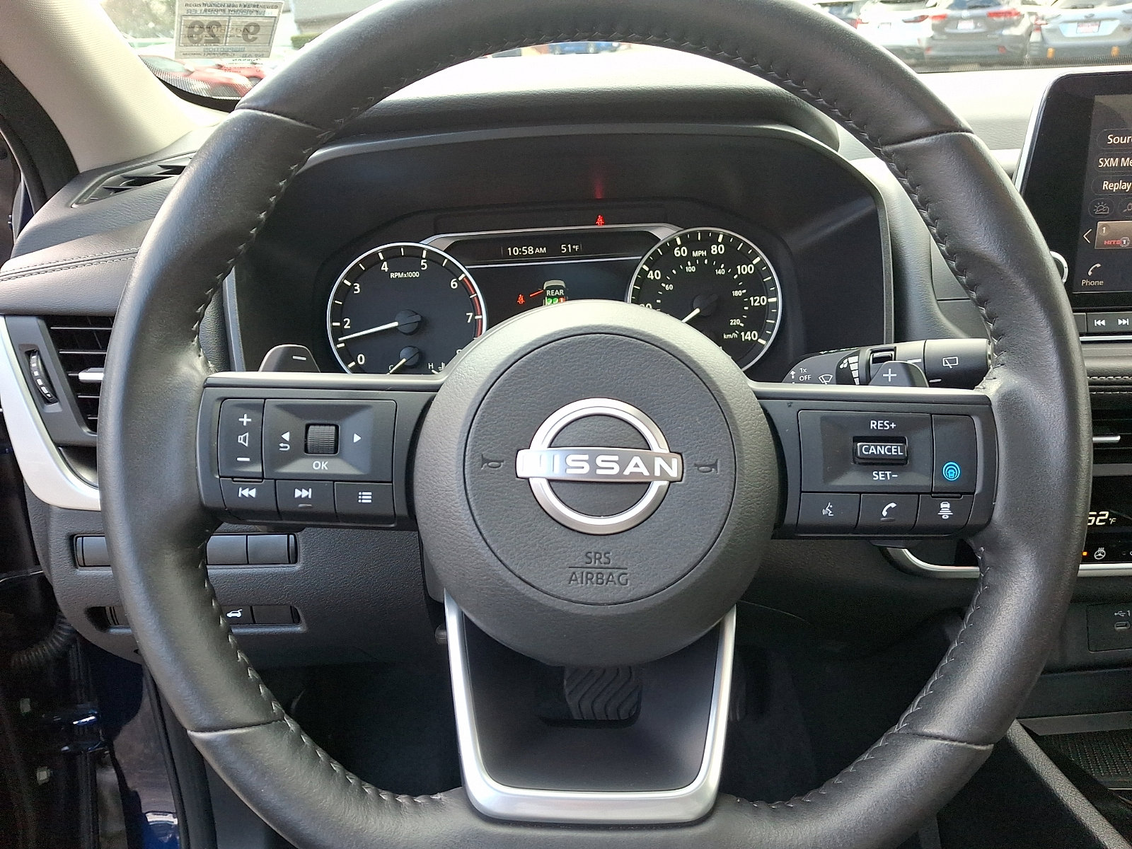 Used 2024 Nissan Rogue SV w/ SV Premium Package image 25