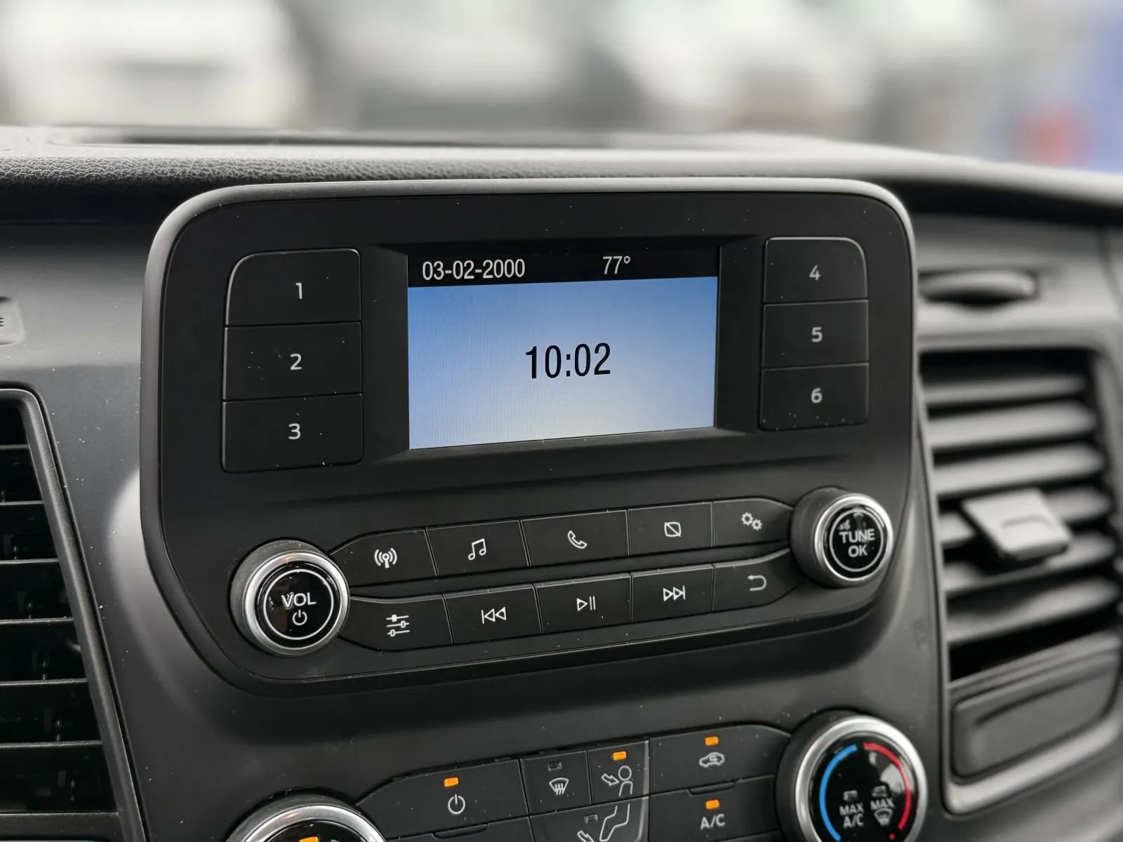 Used 2020 Ford Transit 250 Low Roof w/ Exterior Upgrade Package image 32