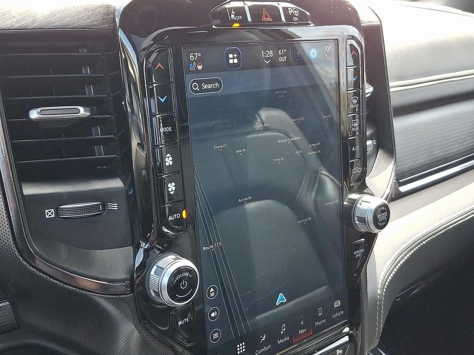 Used 2023 RAM 1500 Limited AWD/4WD image 21