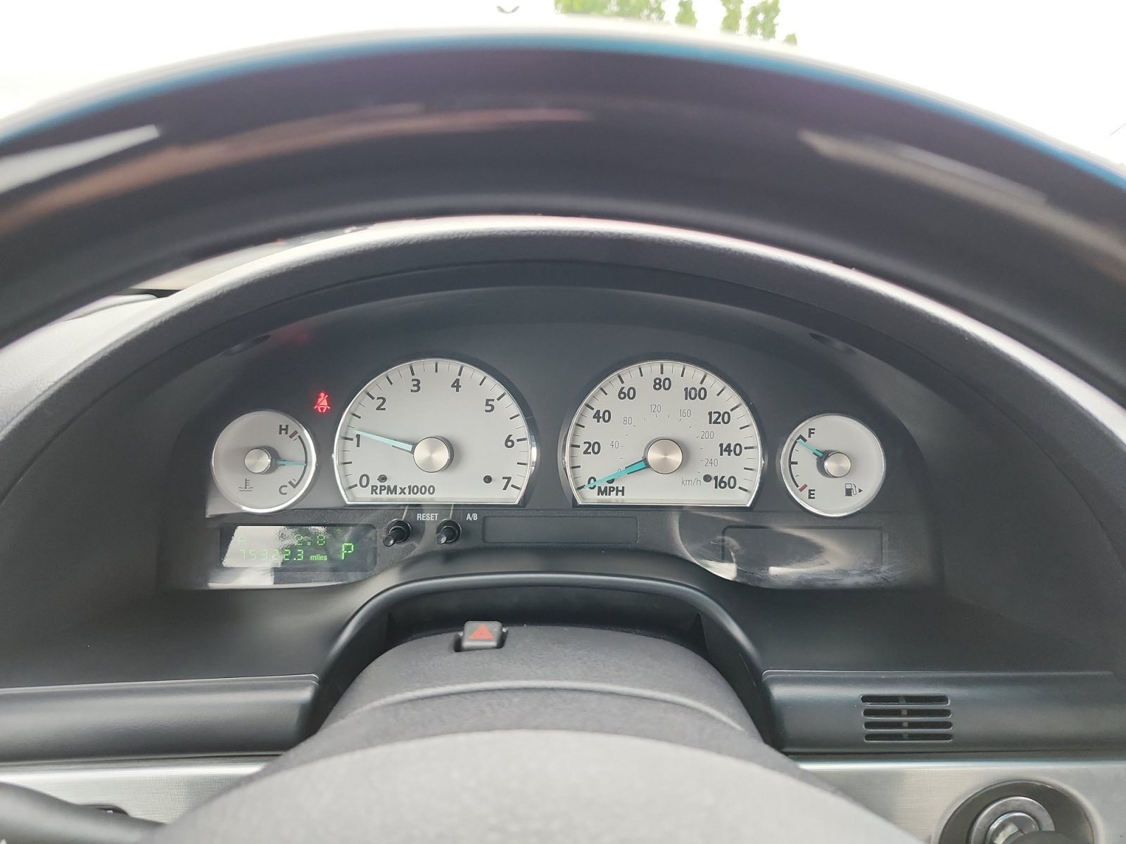 Used 2003 Ford Thunderbird RWD image 16