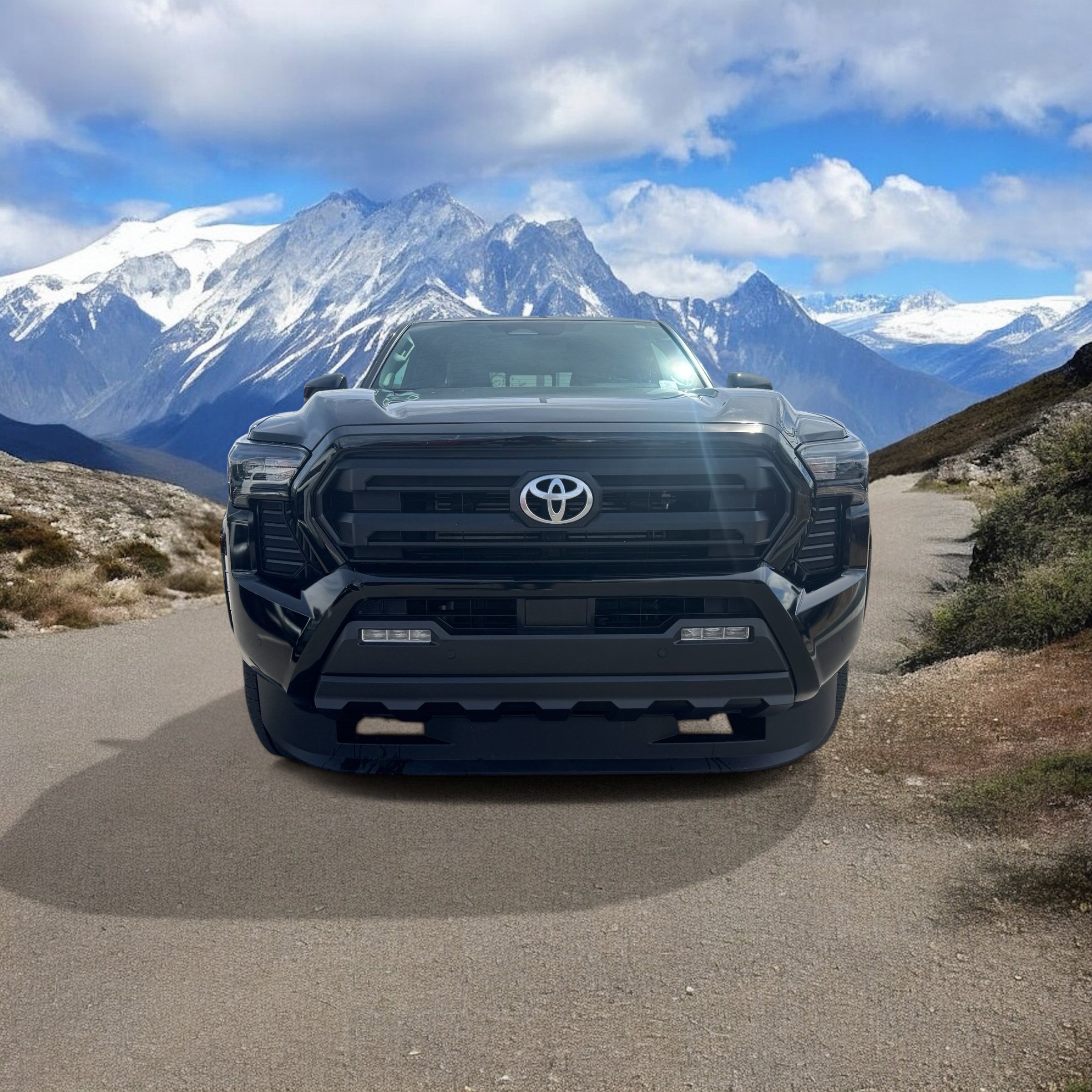 Certified 2025 Toyota Tacoma SR5 AWD/4WD image 8