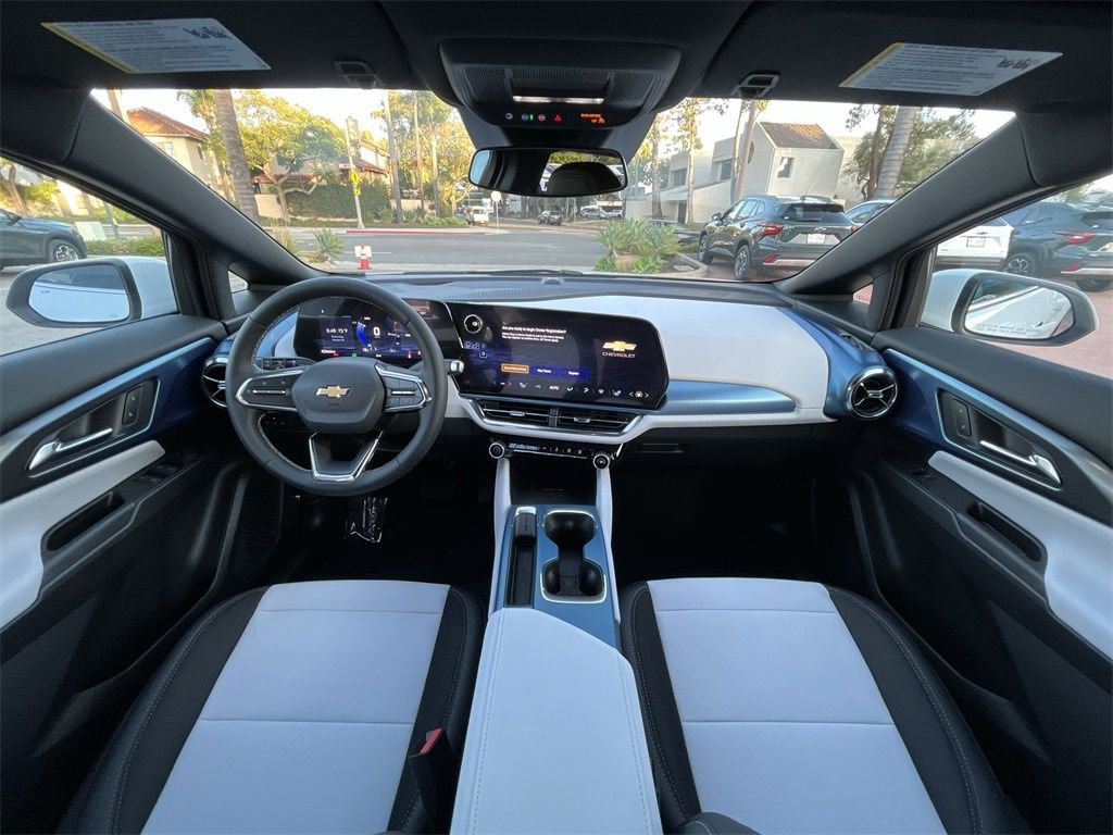 New 2026 Chevrolet Equinox EV LT w/ LPO, All-Weather Mat Package image 19