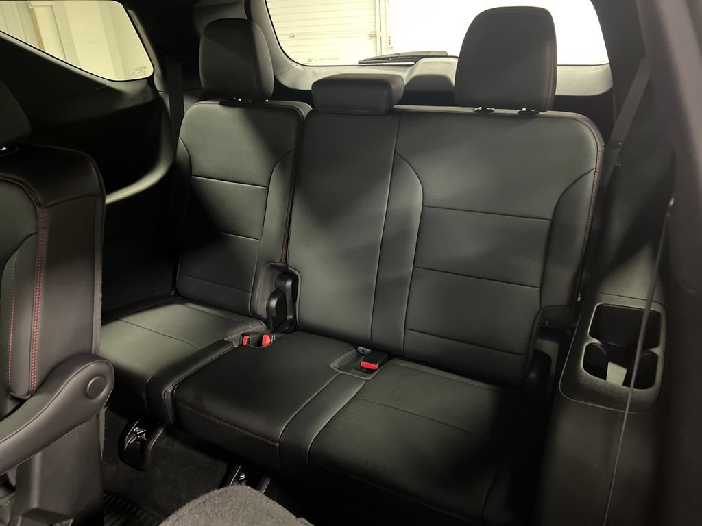 Certified 2024 Chevrolet Traverse RS w/ LPO, Floor Liner Package AWD/4WD image 15