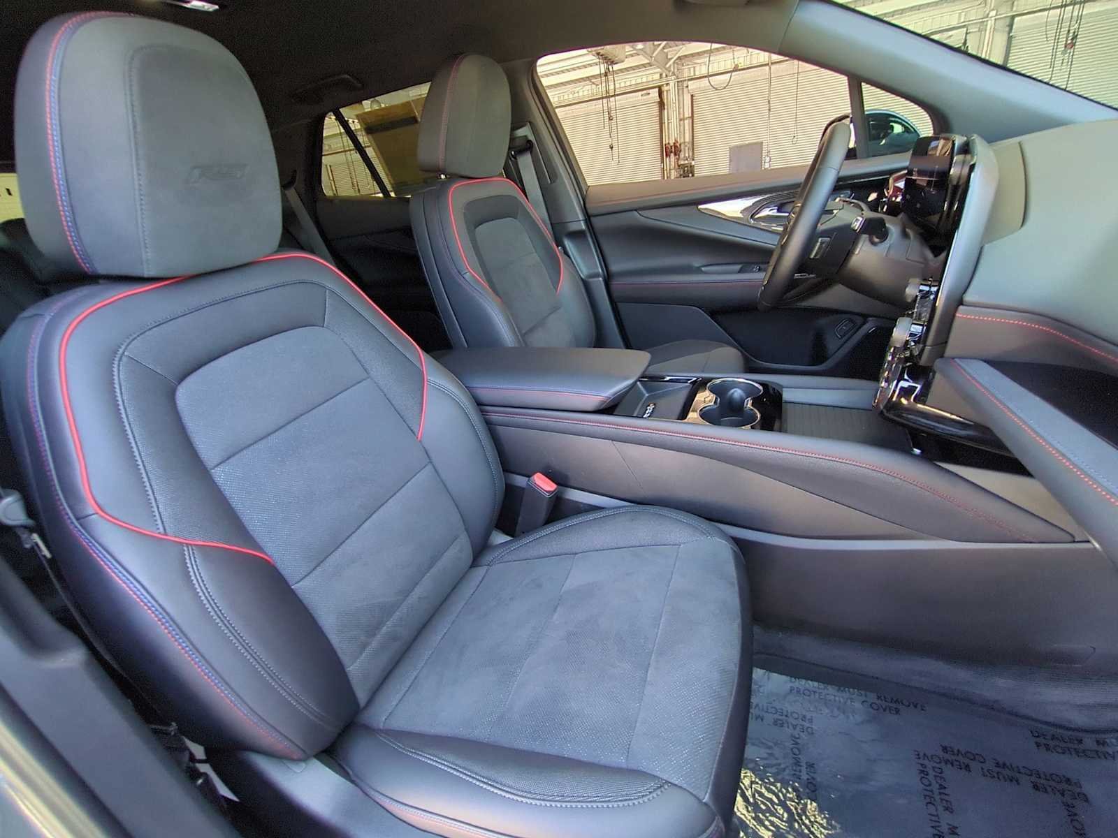 Used 2024 Chevrolet Blazer EV RS RWD image 27