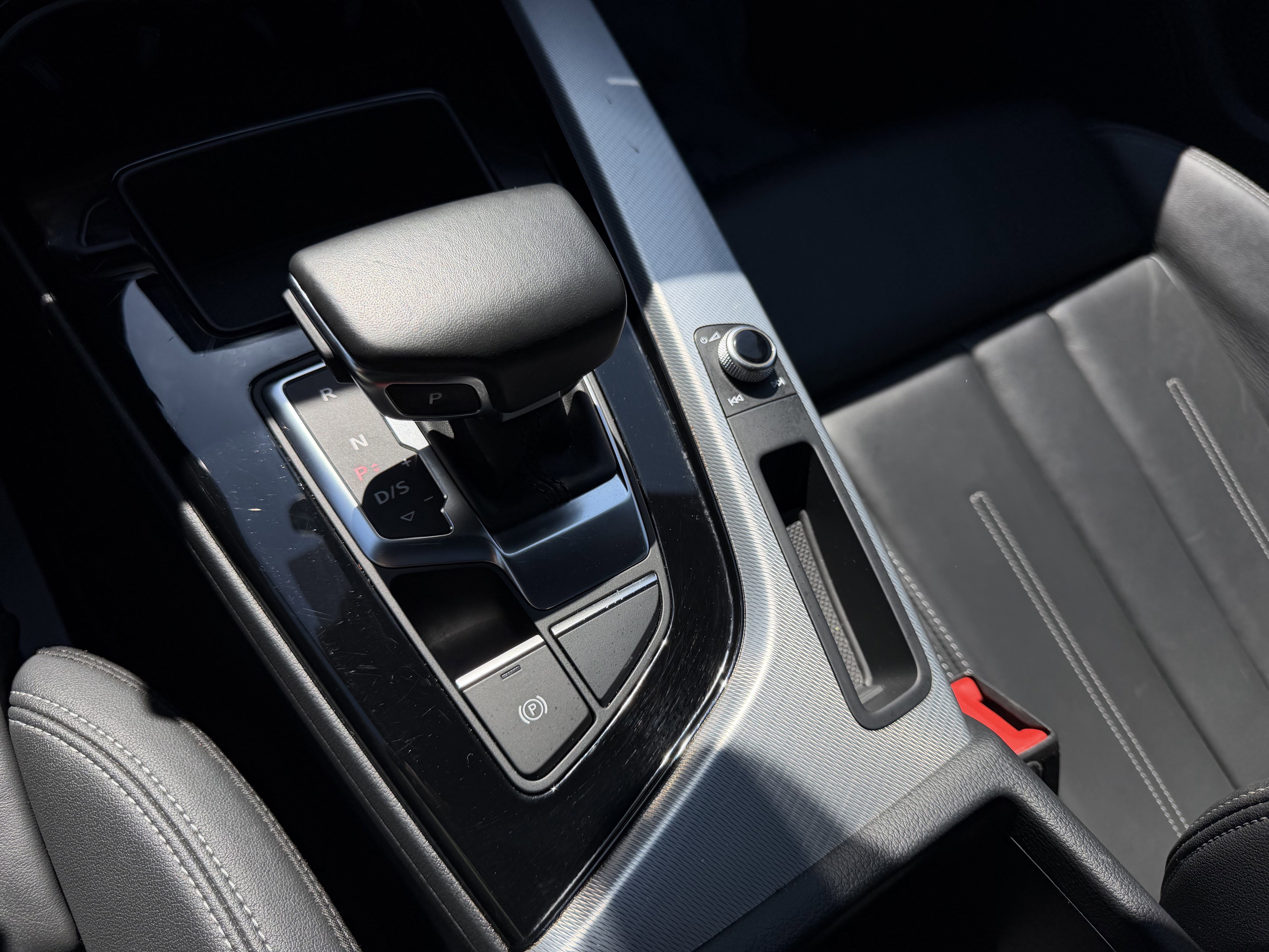 Used 2025 Audi A5 2.0T Premium Plus image 18