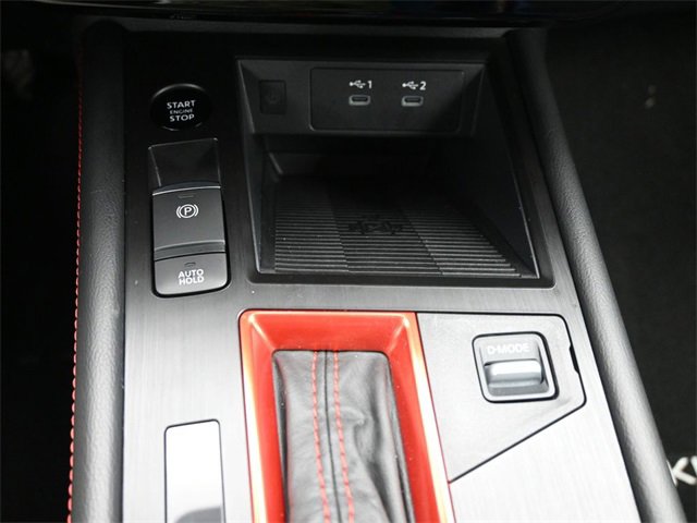 Used 2025 Nissan Kicks SR image 32