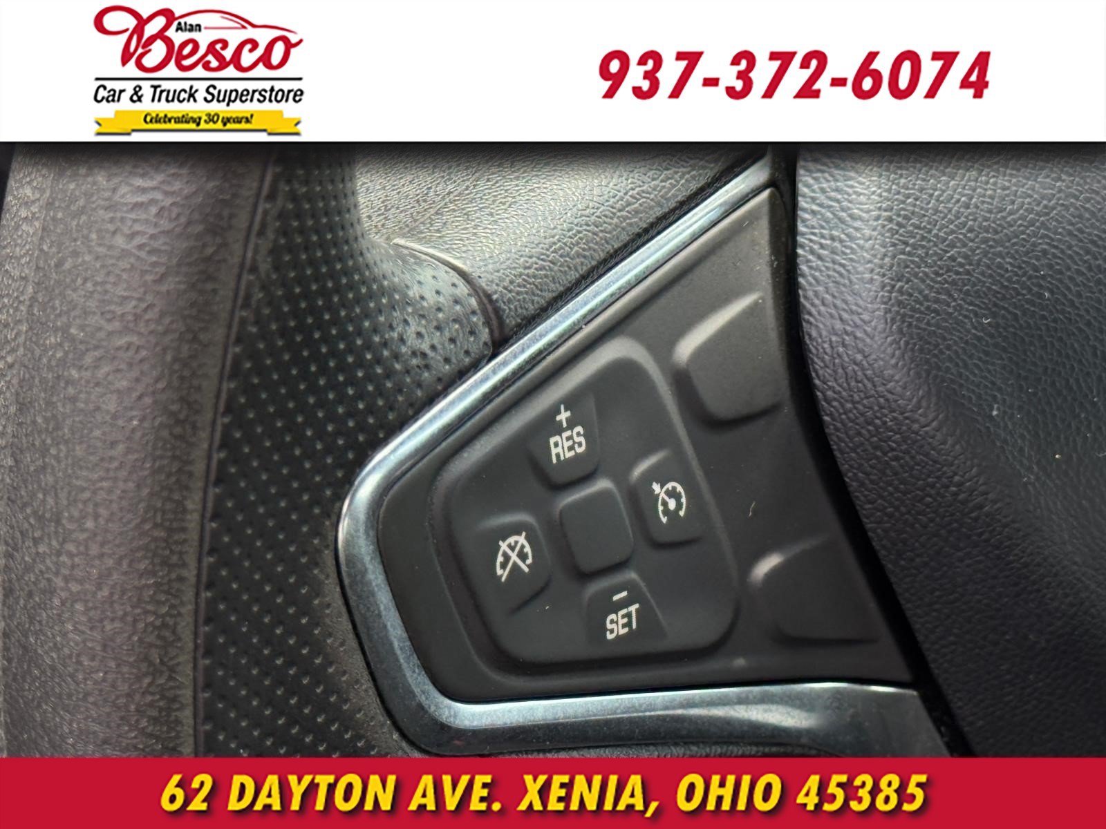 Used 2020 Chevrolet Malibu LT FWD image 12