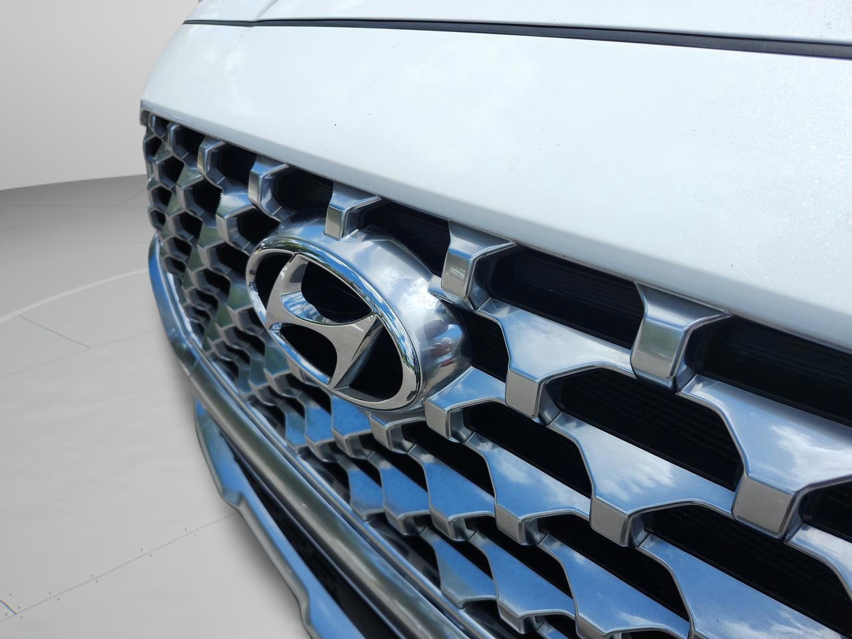 Used 2021 Hyundai Santa Fe SEL w/ Convenience + Premium Package FWD image 30