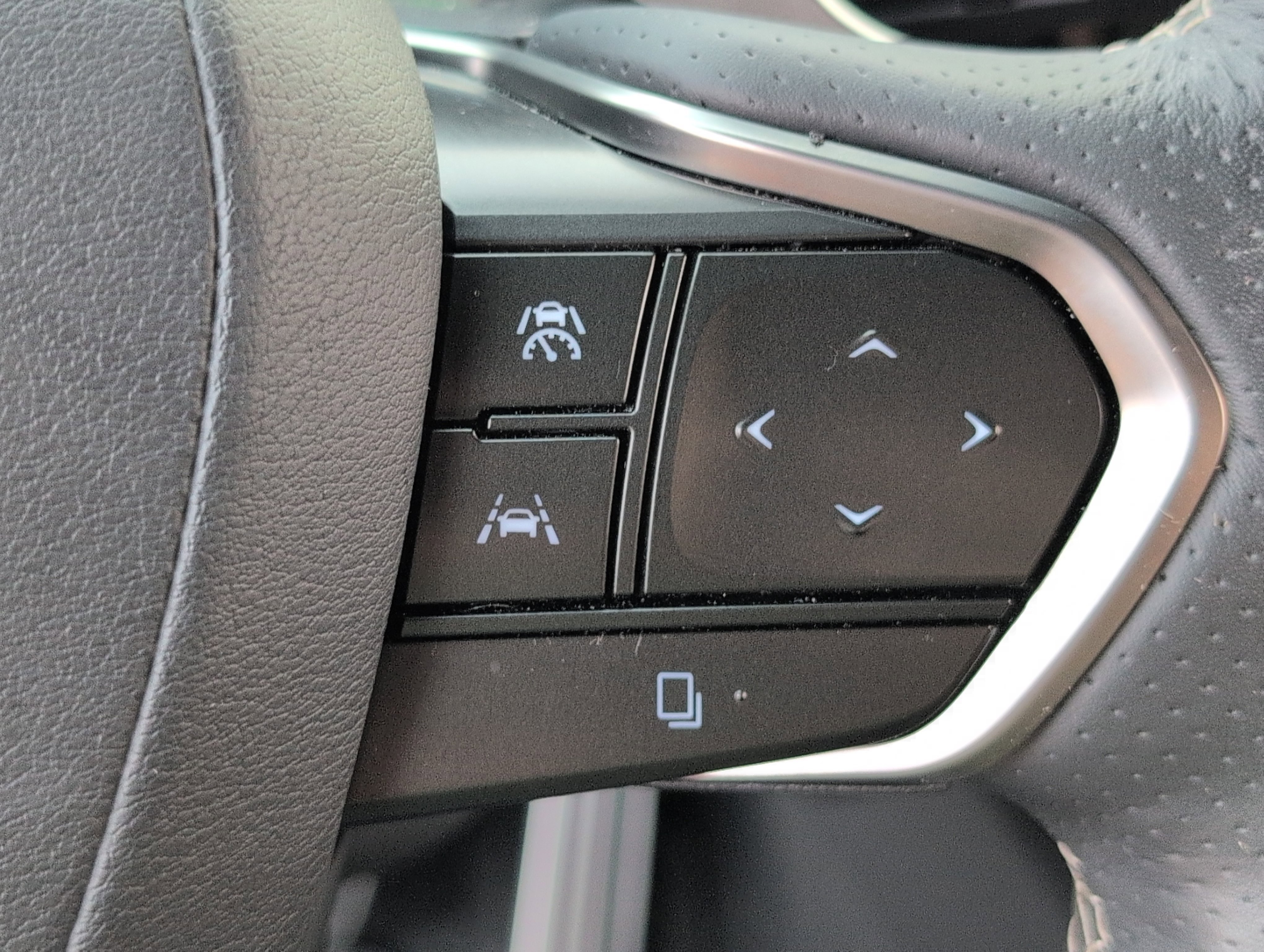 Used 2024 Lexus RX 500h F Sport image 23