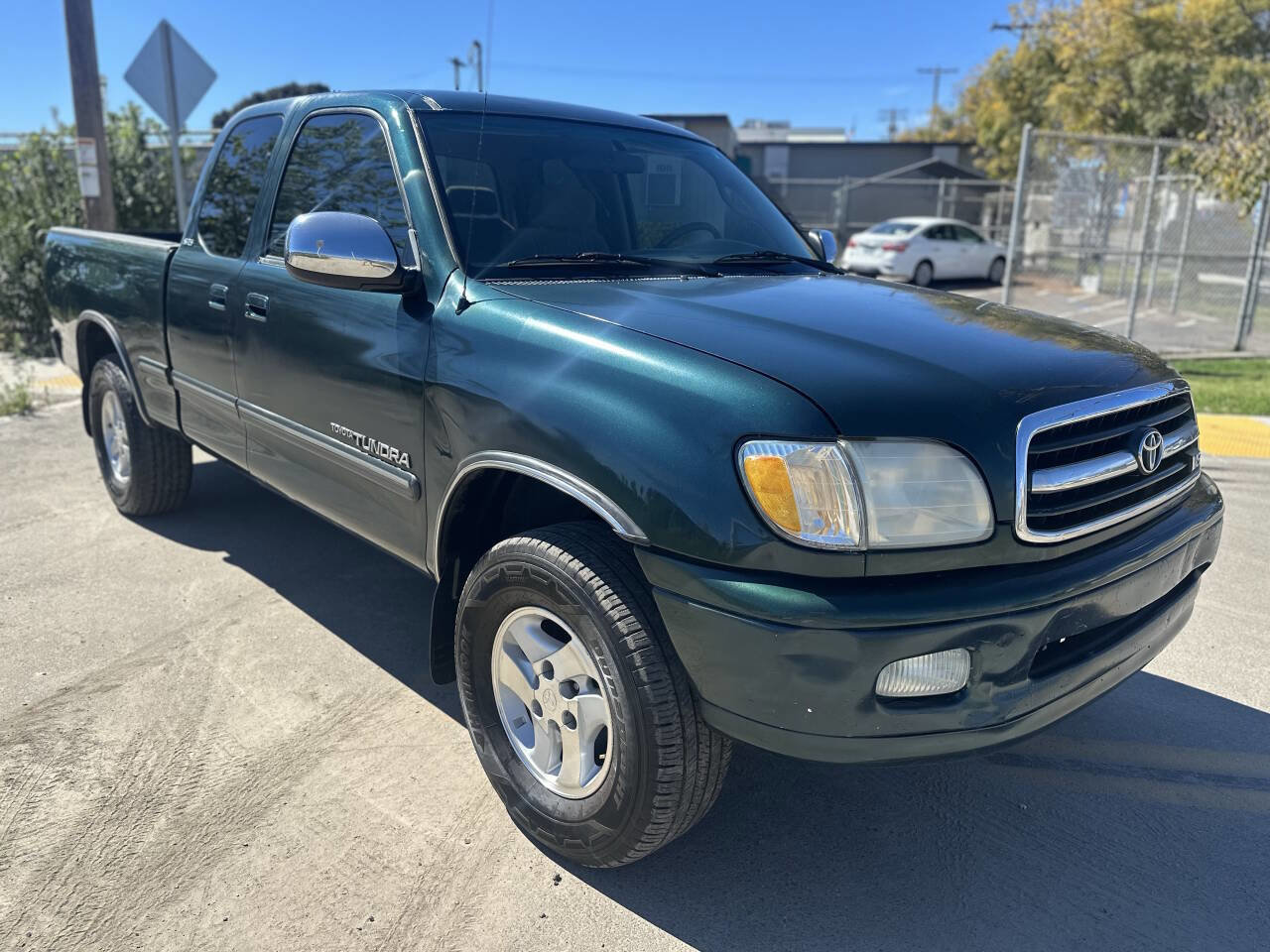 Used 2001 Toyota Tundra SR5 image 3