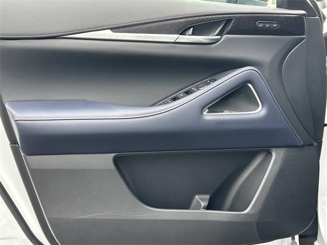 New 2026 INFINITI QX60 Sport image 18