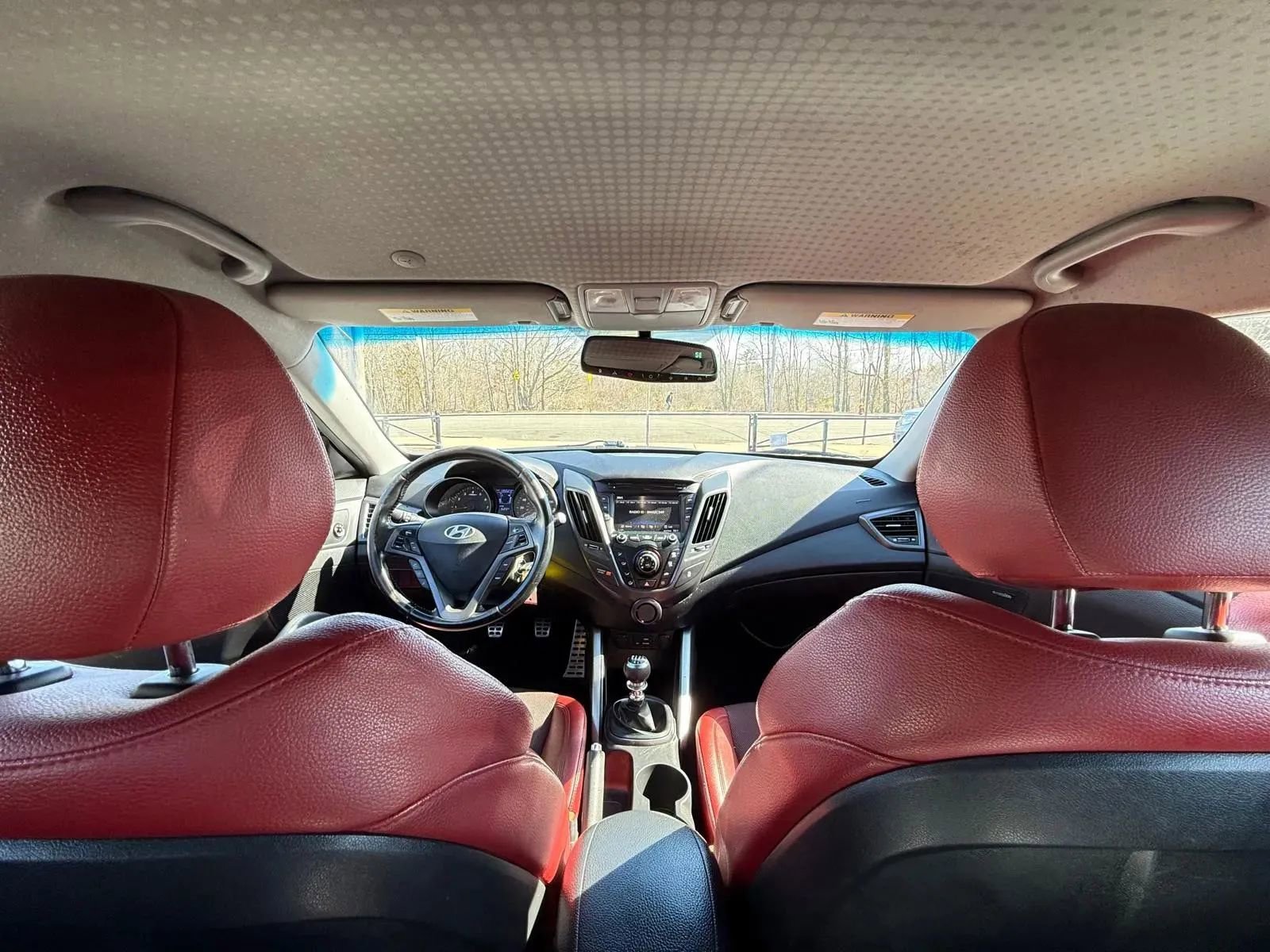 Used 2015 Hyundai Veloster Turbo R-Spec image 13