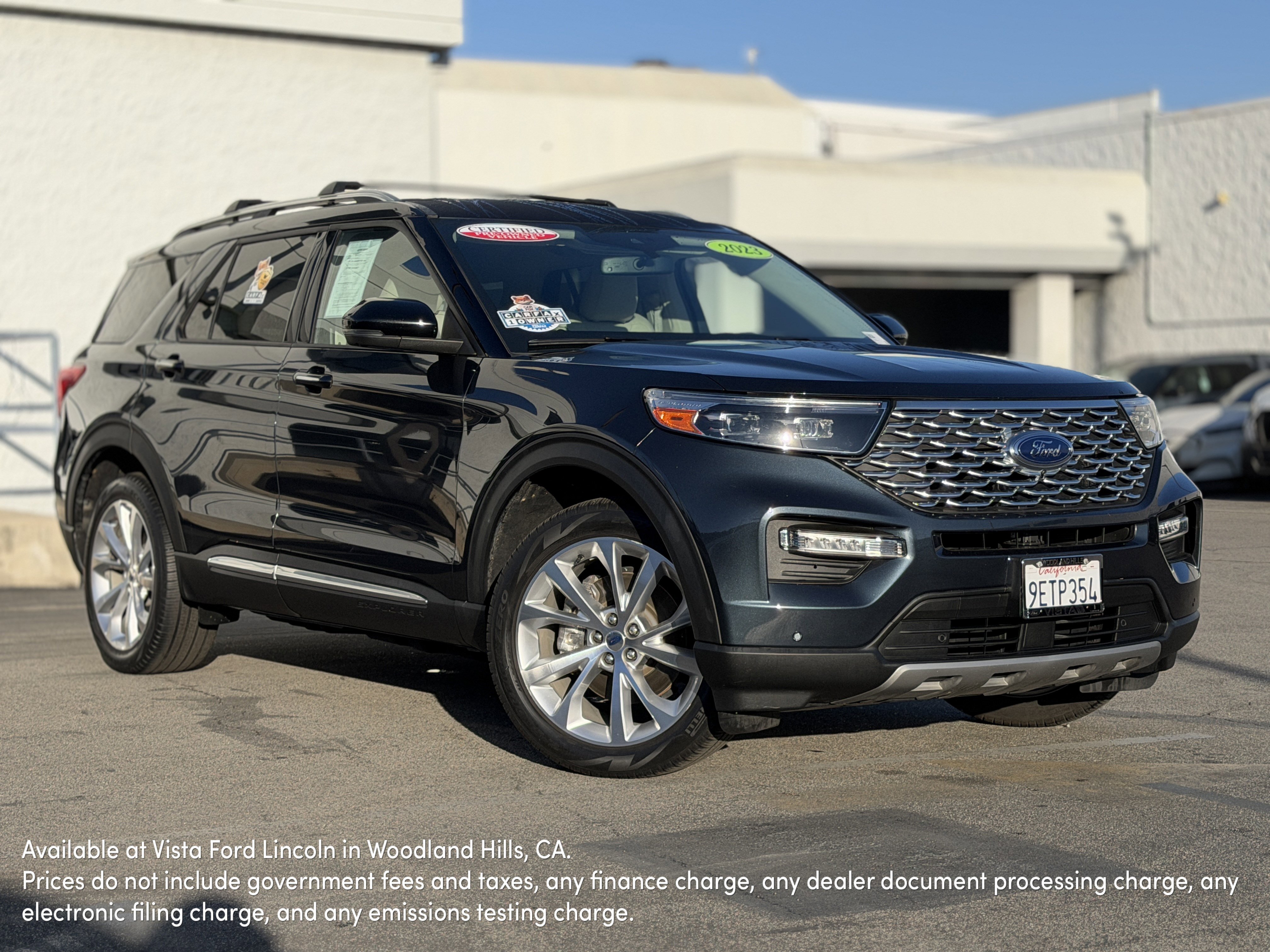 Certified 2023 Ford Explorer Platinum image 1