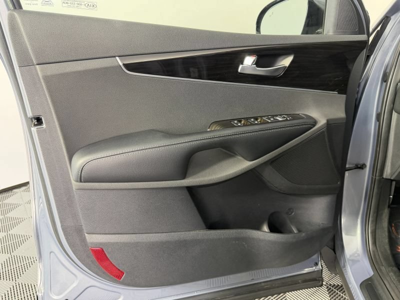 Used 2019 Kia Sorento EX AWD/4WD image 33