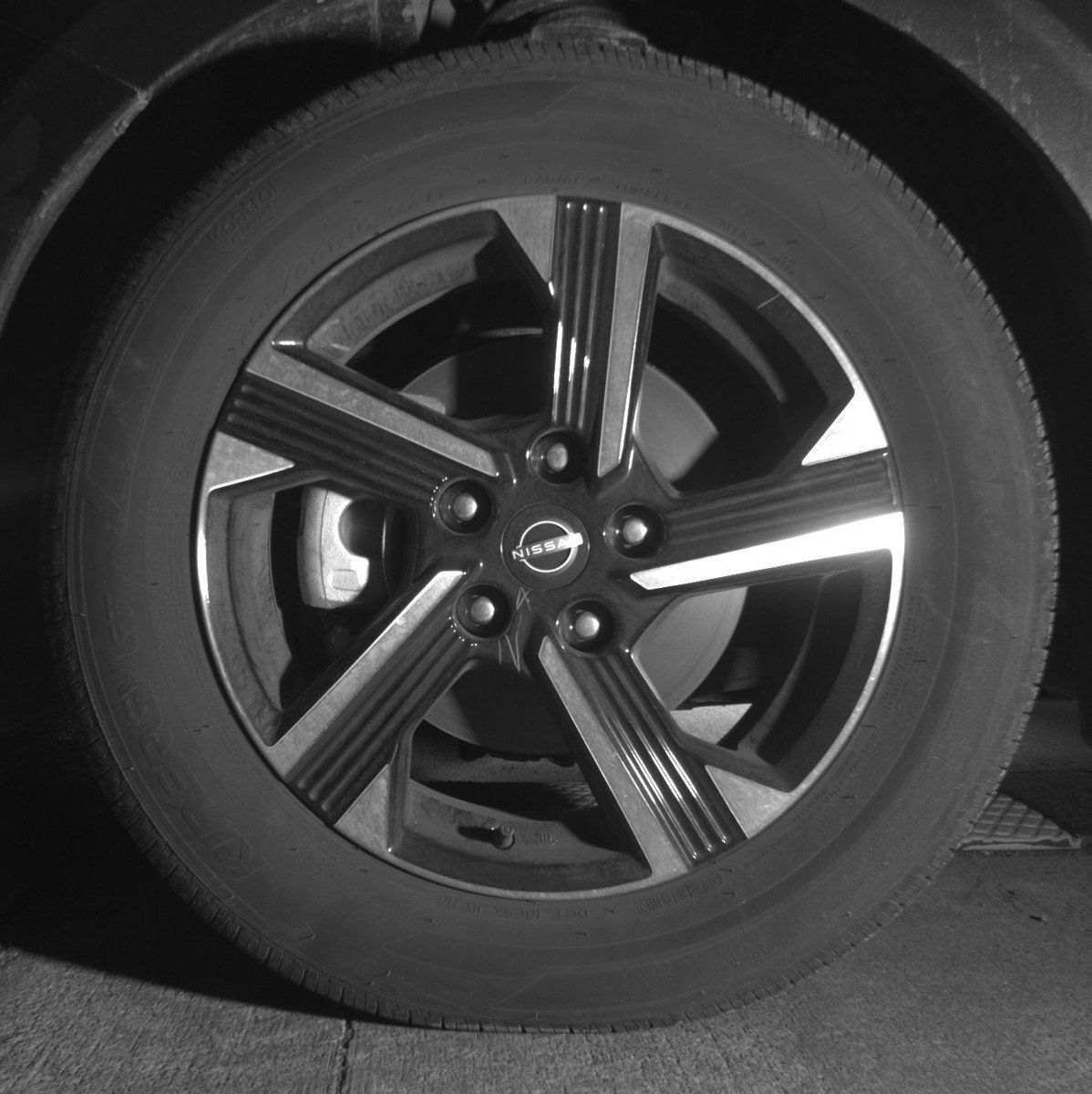 Used 2025 Nissan Sentra SV image 12