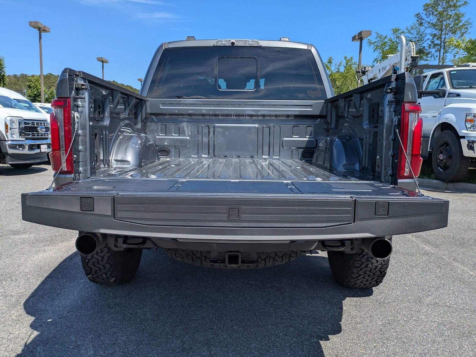 Certified 2025 Ford F150 Raptor AWD/4WD image 5