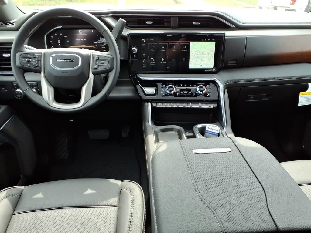 New 2026 GMC Sierra 3500 Denali w/ Denali Reserve Package image 14