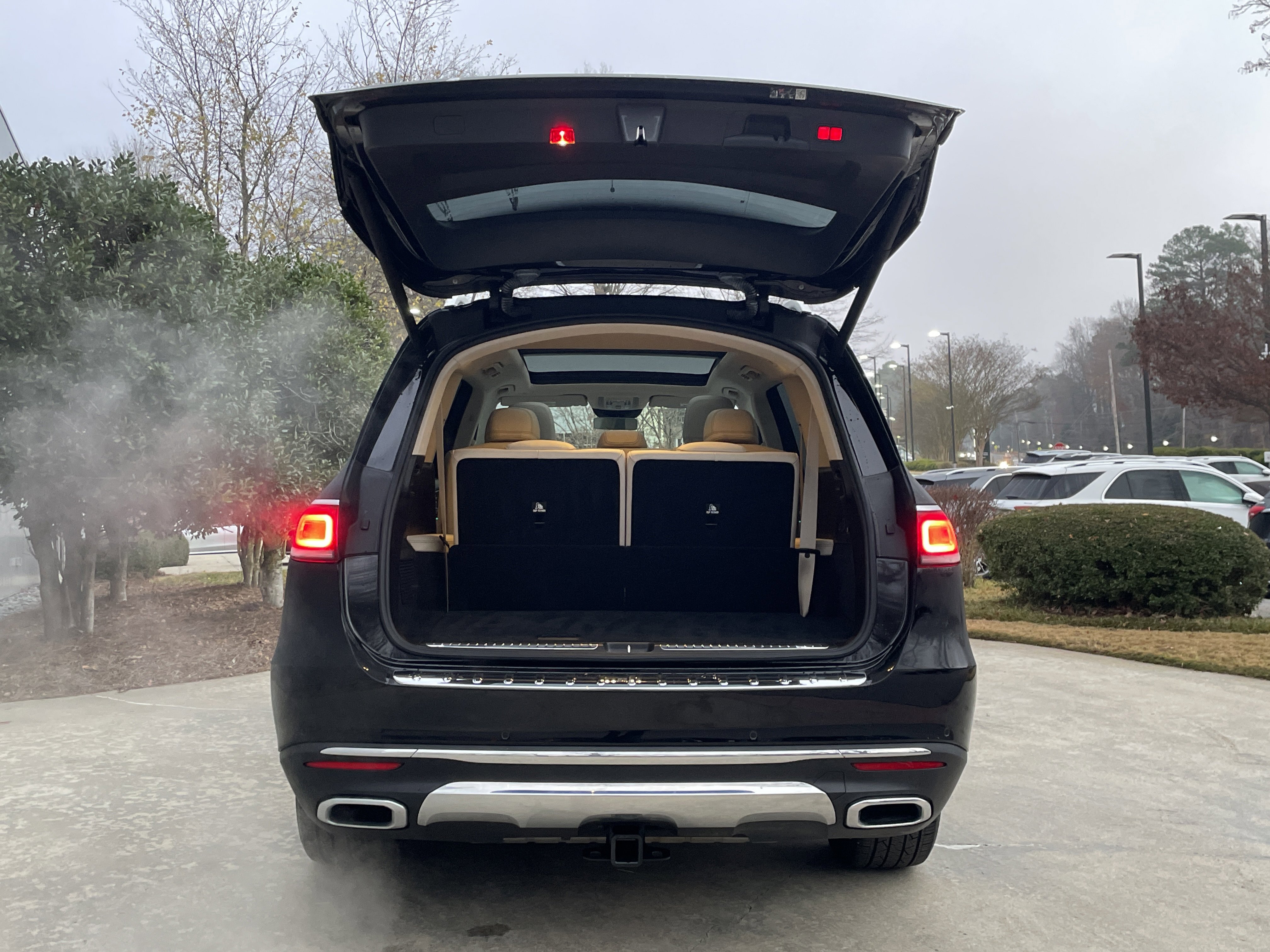 Certified 2023 Mercedes-Benz GLS 450 GLS 450 4MATIC SUV image 9