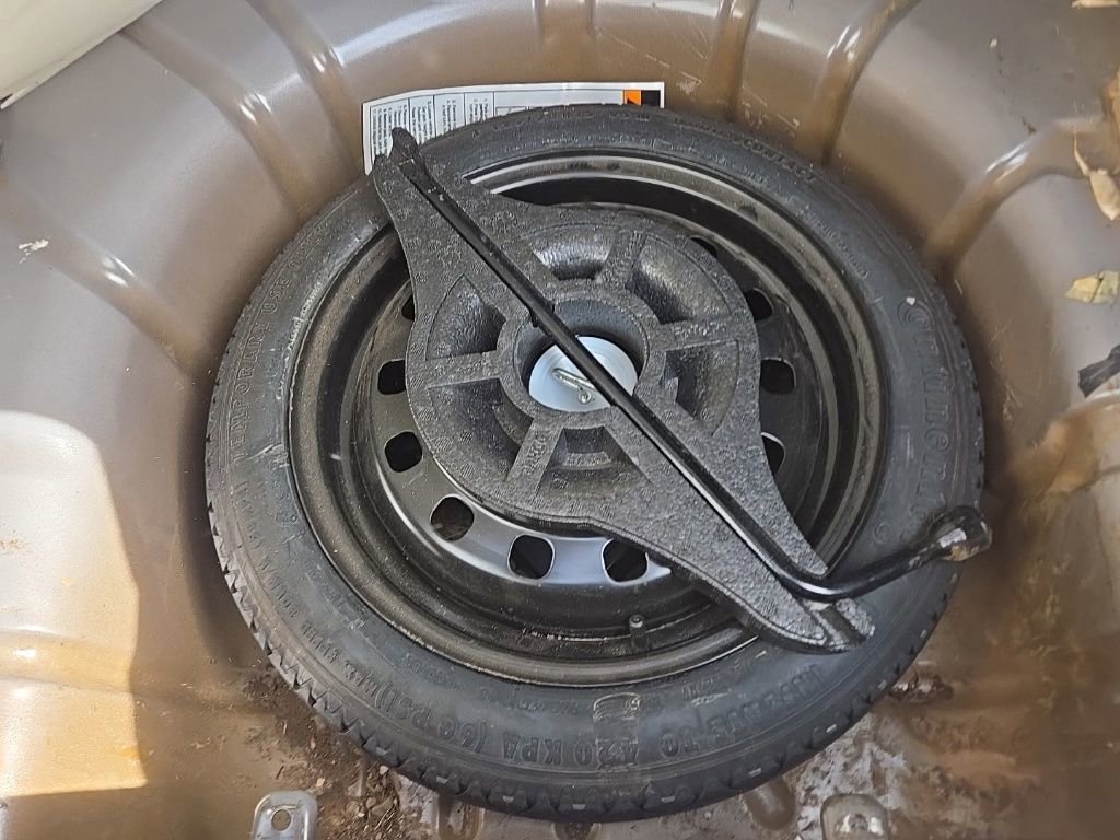 Used 2009 Ford Focus SEL image 42