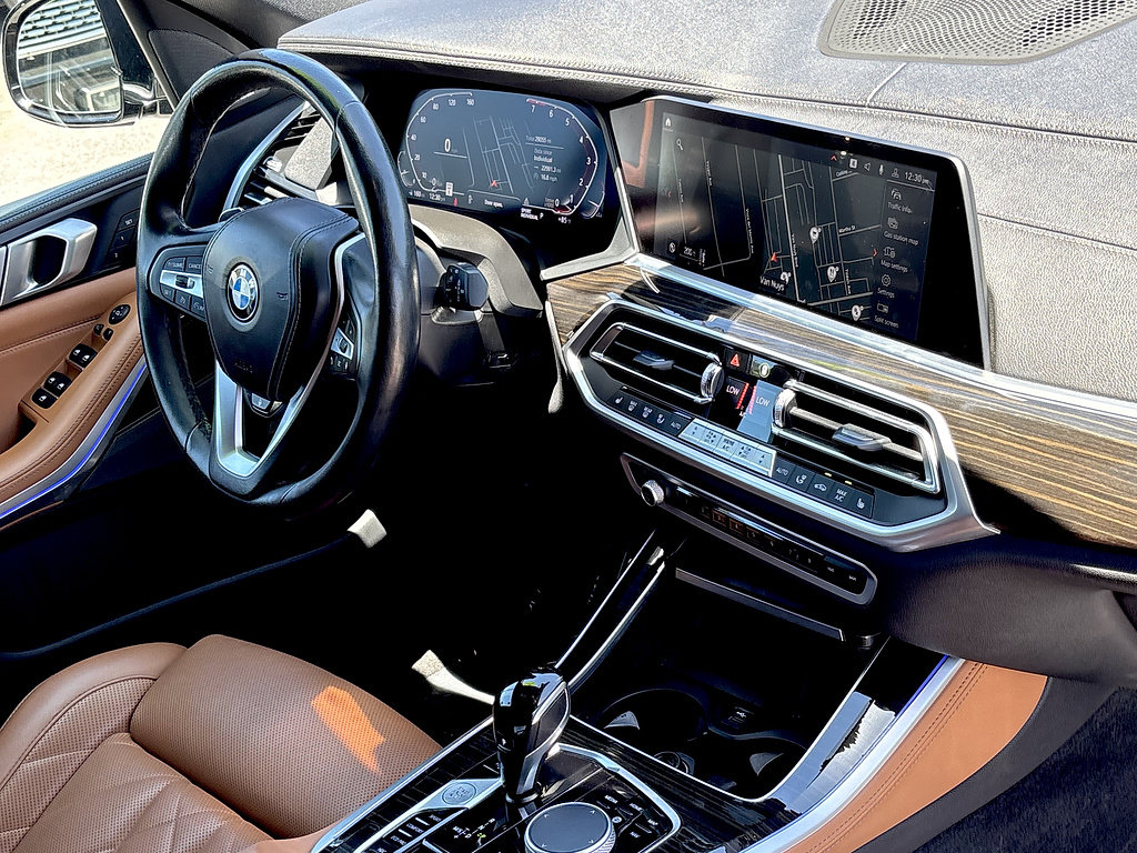 Used 2023 BMW X5 xDrive40i w/ Premium Package AWD/4WD image 29