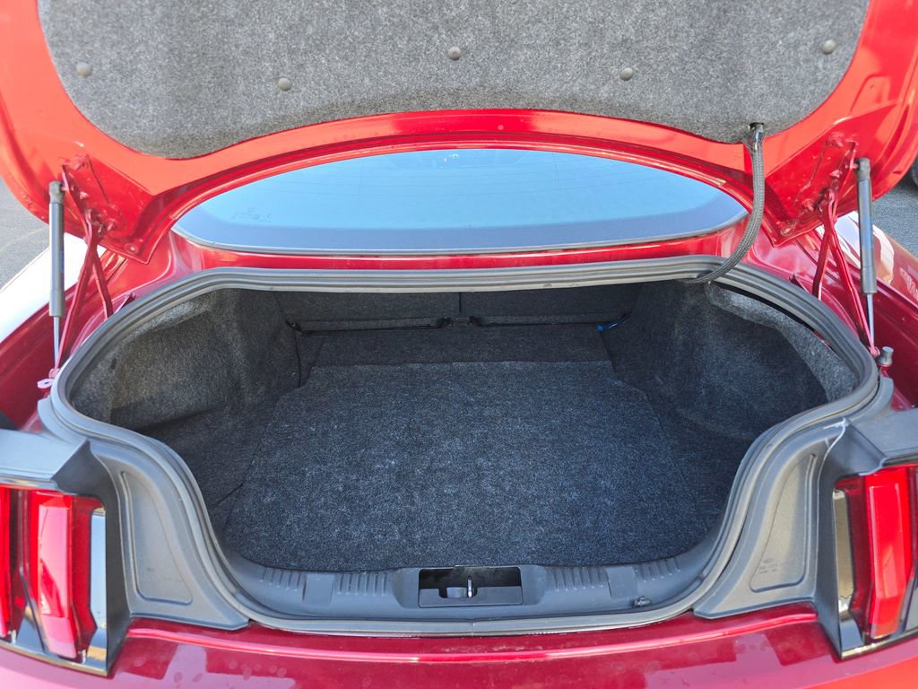 Used 2019 Ford Mustang Coupe image 12