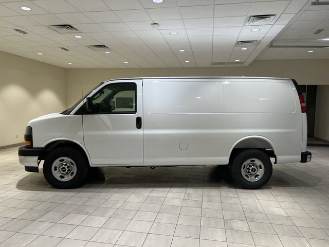 New 2026 GMC Savana 2500 w/ Driver Convenience Package RWD image 2