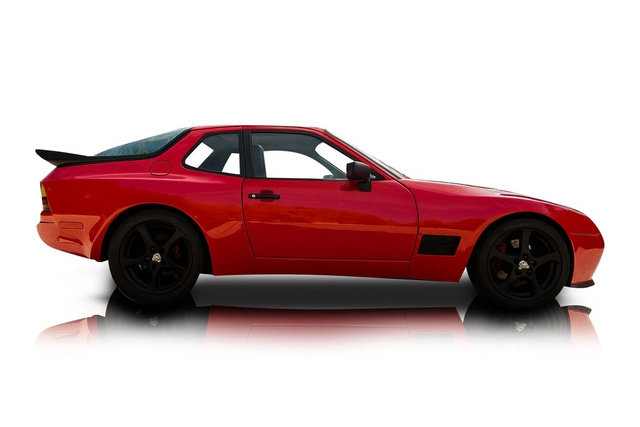 Used 1987 Porsche 944 Coupe RWD image 2